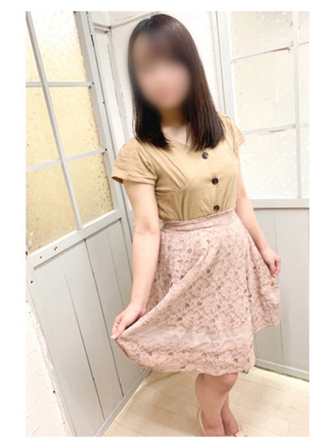 新人ゆい(元体験L)2